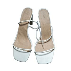 Billini NWOB Cypria Heel 9m‎